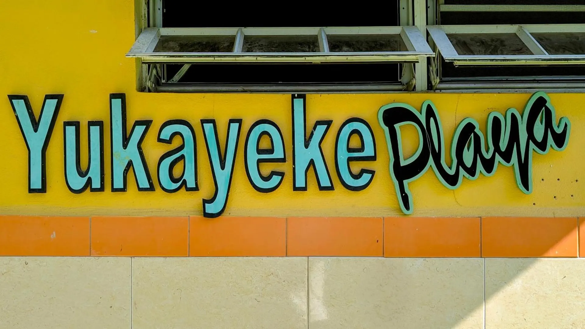 **  Yukayeke Playa Resort San Juan Puerto Rico